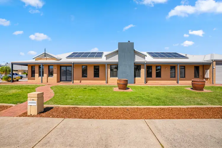 14 Repose Terrace, Atwell WA 6164
