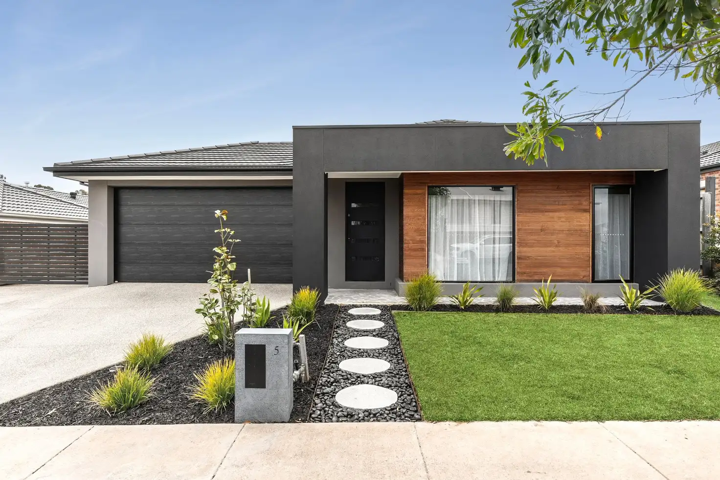 Main view of Homely house listing, 5 Doug Way, Clifton Springs VIC 3222