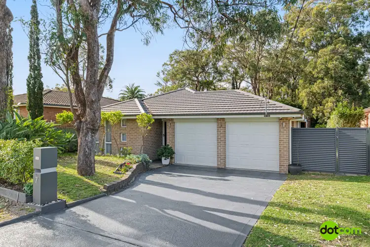 7 Inderan Avenue, Lake Haven NSW 2263