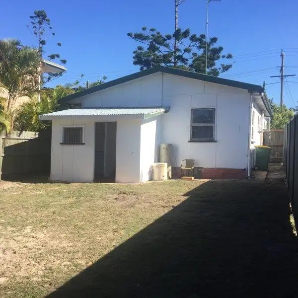 2/2347 Gold Coast Highway, Mermaid Beach QLD 4218