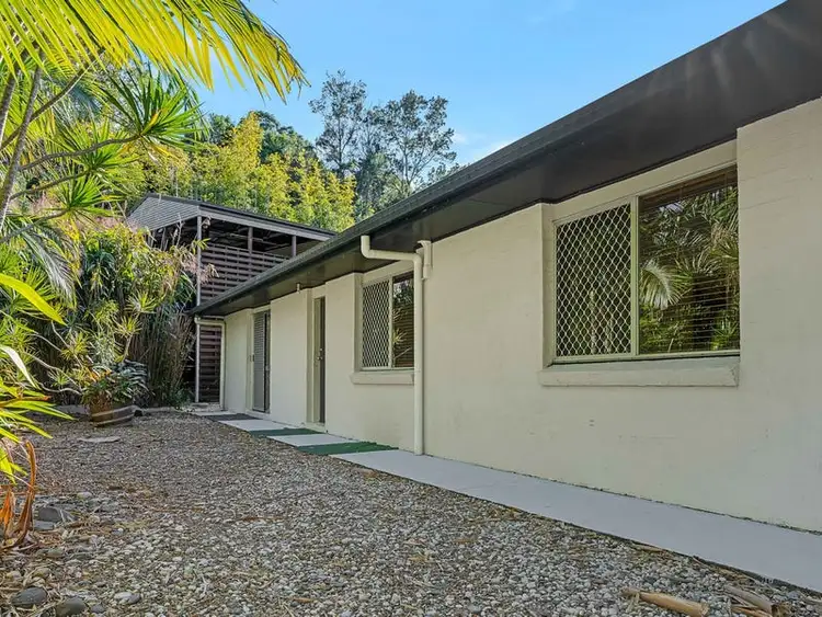 4 Qui Court, Ocean Shores NSW 2483