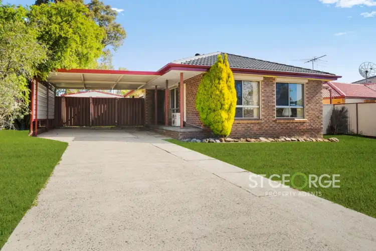 8 Patonga Close, Woodbine NSW 2560