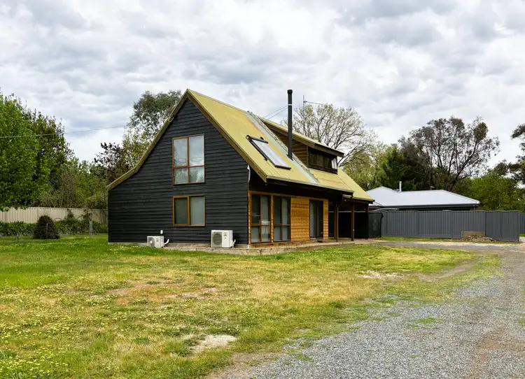 107B Highton Lane, Mansfield VIC 3722