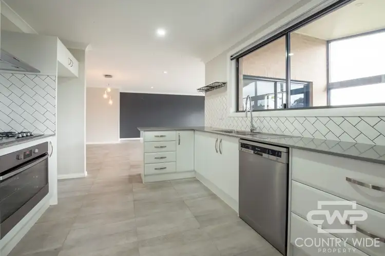 Fifth view of Homely house listing, 104 Ferguson Street, Glen Innes NSW 2370