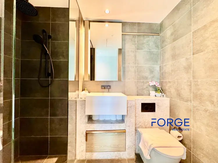 Fifth view of Homely apartment listing, 7005/370 Queen Street, Melbourne VIC 3000