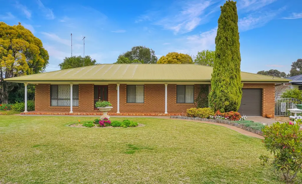 Main view of Homely house listing, 8 Acacia Street, West Wyalong NSW 2671