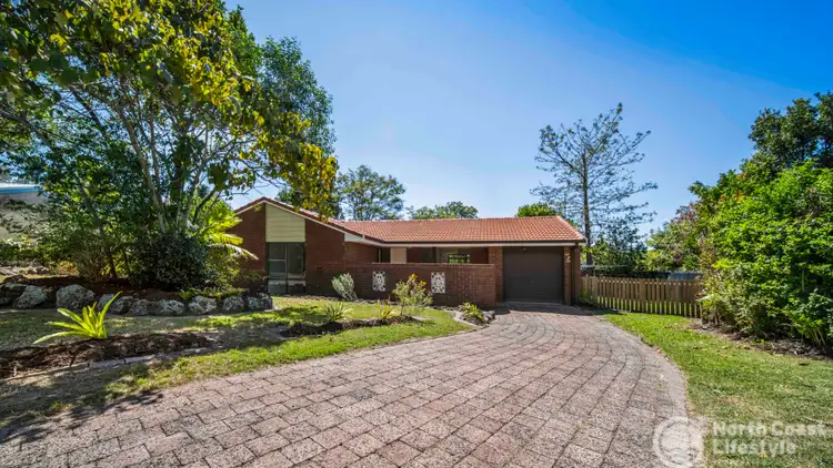 2 Bass Court, Ocean Shores NSW 2483
