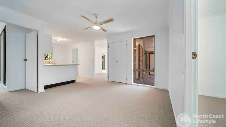 Sixth view of Homely house listing, 2 Bass Court, Ocean Shores NSW 2483