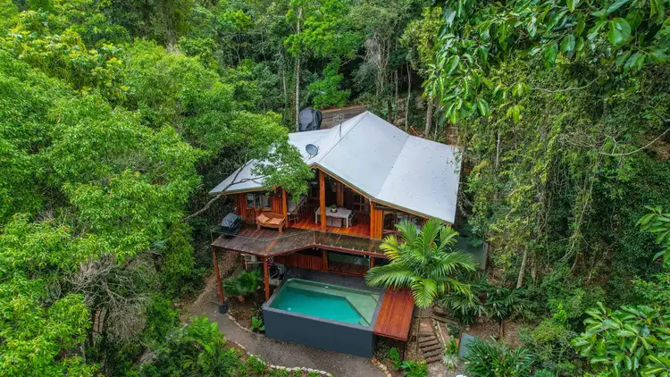 Second view of Homely house listing, 7 Barklya Close, Kamerunga QLD 4870