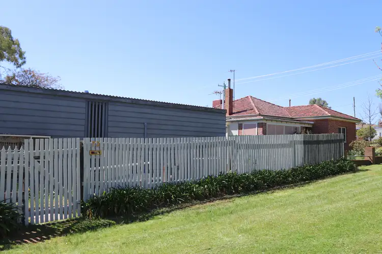 73 NASMYTH STREET, Young NSW 2594