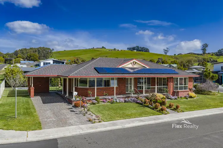 1 Seabreeze Avenue, Sulphur Creek TAS 7316