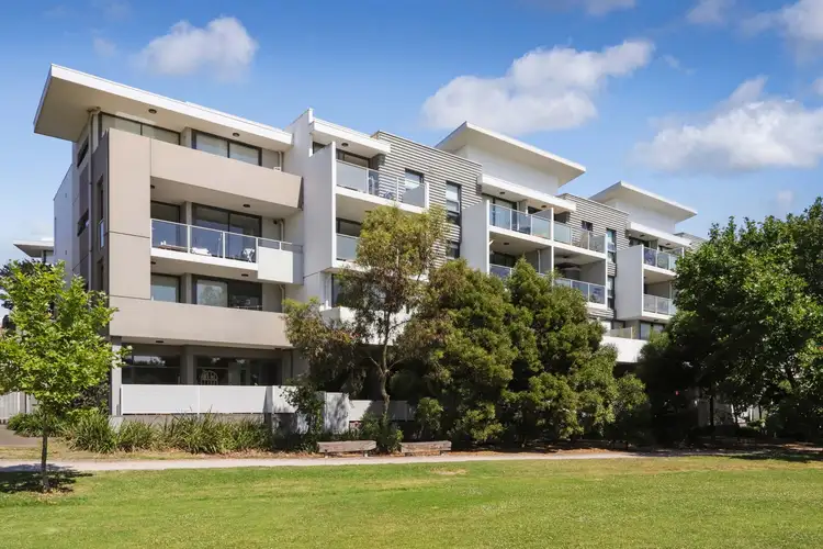 D304/460 Victoria St, Brunswick VIC 3056