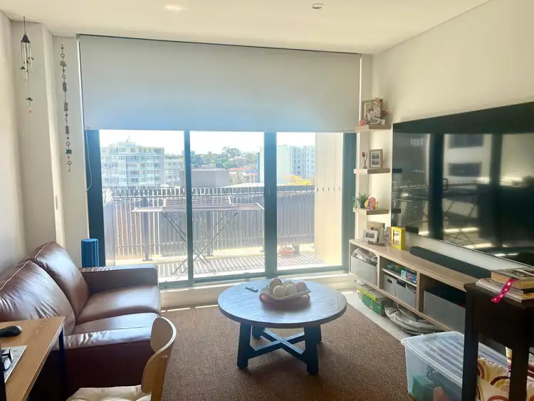 525/5 Gladstone Street, Merrylands NSW 2160