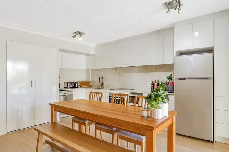 Fifth view of Homely unit listing, 10/54 Dutton Street, Coolangatta QLD 4225