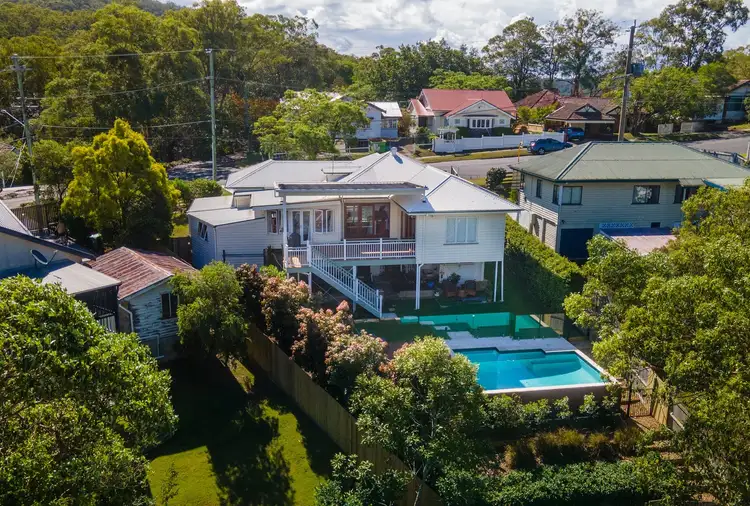 72 Davies Road, Ashgrove QLD 4060