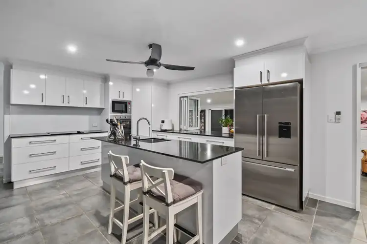 25 WOOMALA STREET, Woree QLD 4868
