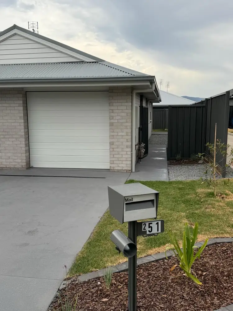 2/51 Crossing Street, Bellbird NSW 2325