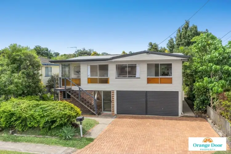 54 Malabar Street, Wynnum West QLD 4178