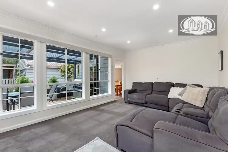 Fifth view of Homely house listing, 7 Lorna Court, Portland VIC 3305
