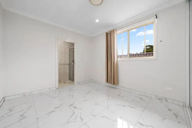 Fifth view of Homely flat listing, 2B Vineyard Avenue, Smithfield NSW 2164