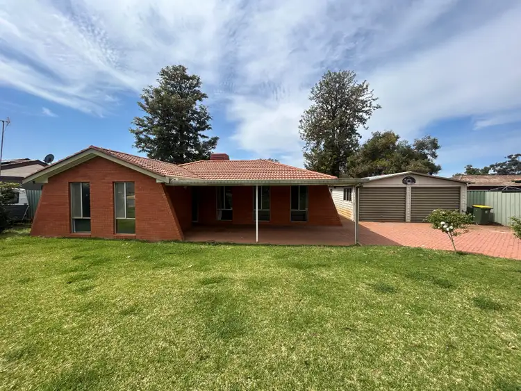 3 Meadowbank Drive, Dubbo NSW 2830