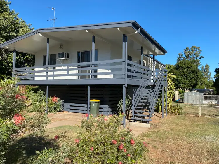 18 Flinders Drive, Moranbah QLD 4744