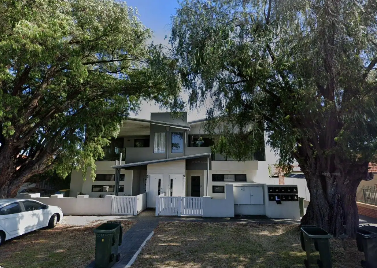Main view of Homely unit listing, unit 1/42 Tuckey Street, Mandurah WA 6210