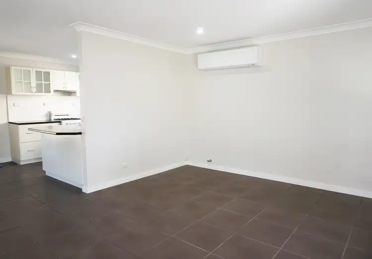 Fourth view of Homely house listing, 10 ARMSTRONG CRESCENT, Robertson NSW 2577