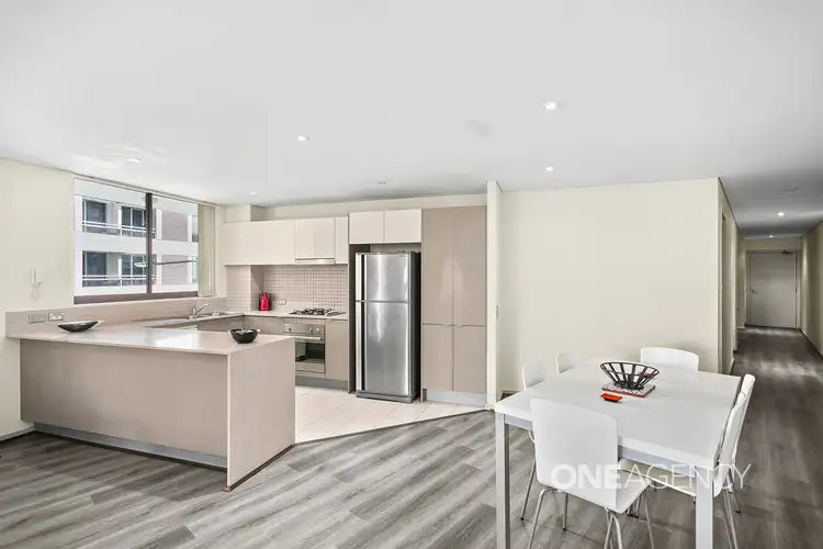 Third view of Homely apartment listing, 4/313 - 323 Crown Street, Wollongong NSW 2500