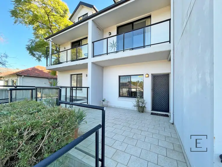 2/9-13 Balmoral Road, Northmead NSW 2152