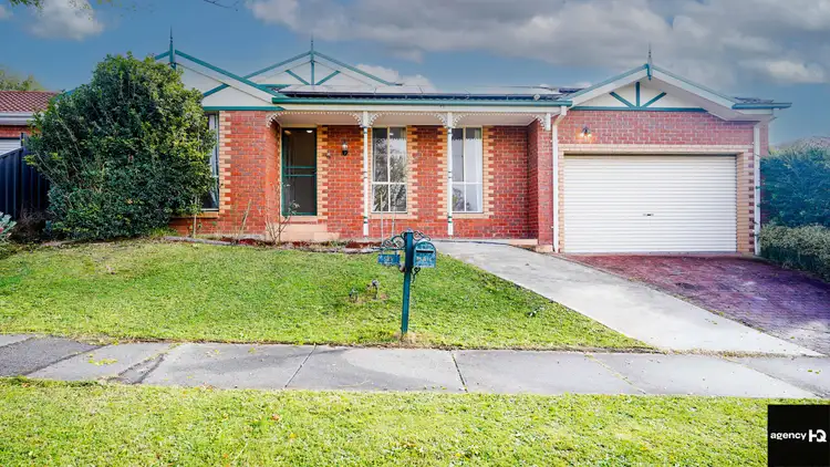 21 Jarryd Crescent, Berwick VIC 3806