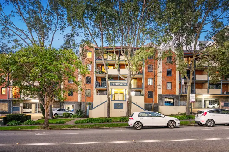 40 Wellington Street