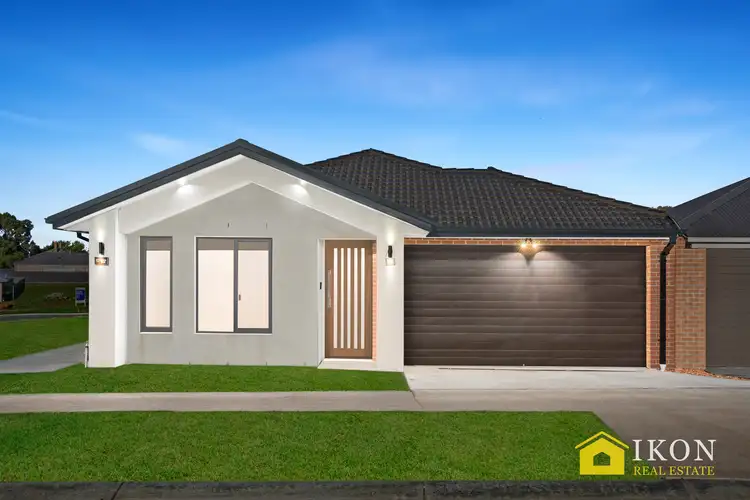 17 HOLMAN ROAD, Kilmore VIC 3764
