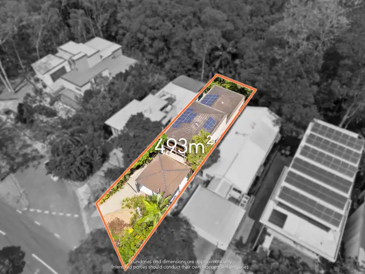 195A Carmody Road, St Lucia QLD 4067