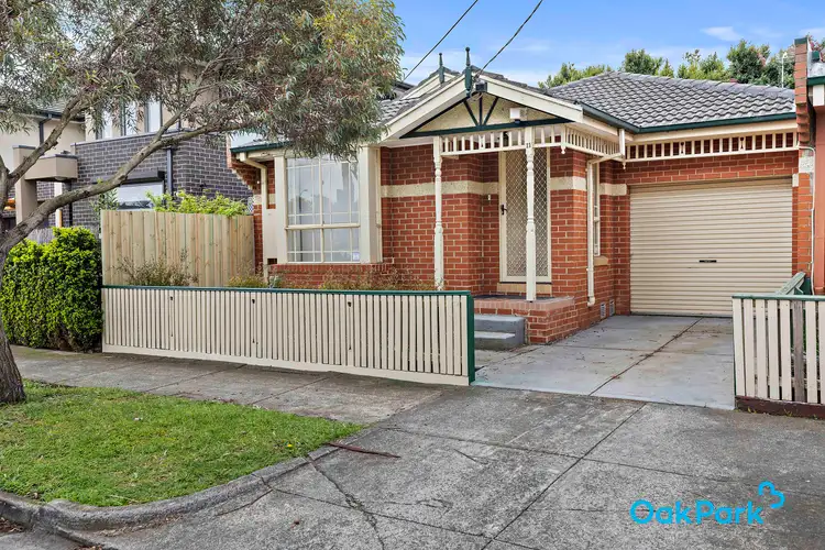 11 Douglas Street, Pascoe Vale VIC 3044