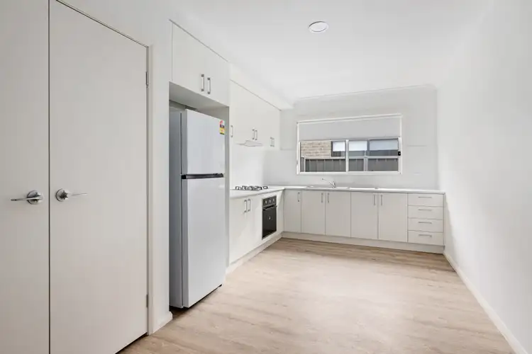 Fifth view of Homely townhouse listing, 3/22 Peter Thomson Circuit, Yarrawonga VIC 3730
