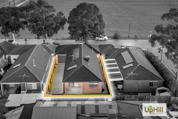 29 Pharaoh Drive, Cranbourne VIC 3977