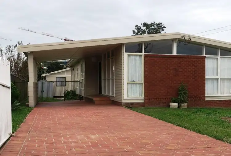 13 Grantham Road, Seven Hills NSW 2147
