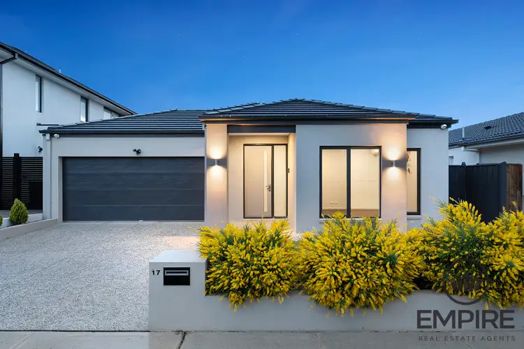 17 Azzam Street, Clyde North VIC 3978