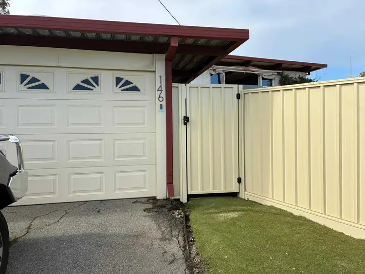 146 South Western Highway, Mount Richon WA 6112