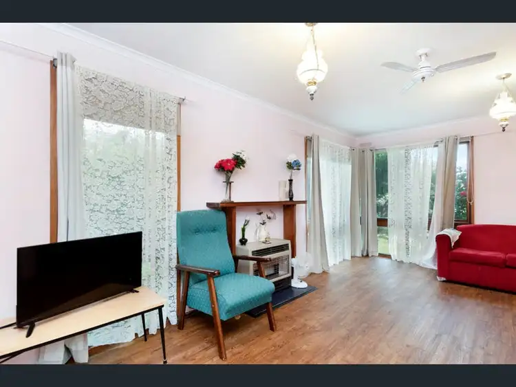 Second view of Homely house listing, 5 Sheville Grove, Warrnambool VIC 3280