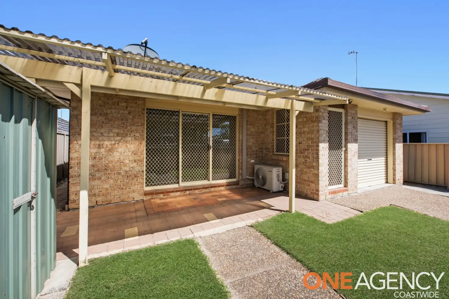 Main view of Homely semi-detached listing, 2/15 Pozieres Avenue, Umina Beach NSW 2257