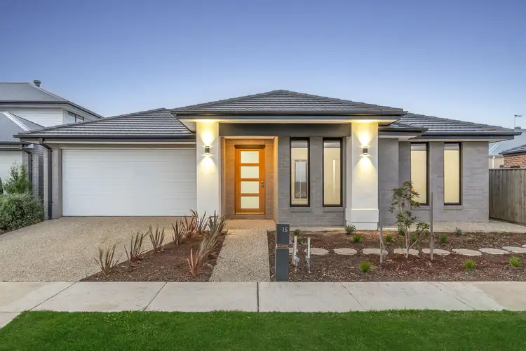 15 Harkness Boulevard, Armstrong Creek VIC 3217