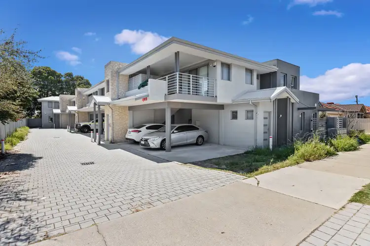 2/119 Epsom Avenue, Redcliffe WA 6104