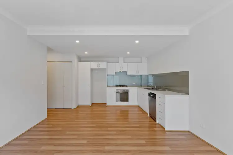 Fourth view of Homely unit listing, 2/119 Epsom Avenue, Redcliffe WA 6104