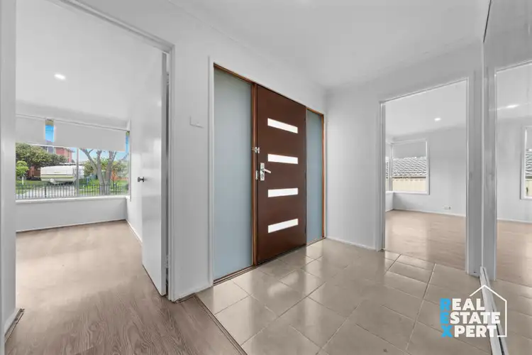 Fifth view of Homely house listing, 32 Kent Road, Narre Warren VIC 3805
