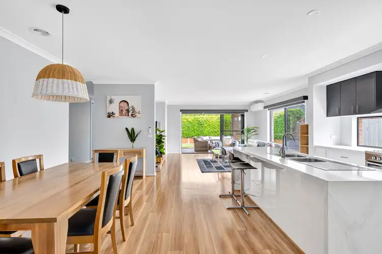 Fifth view of Homely house listing, 8 Portrush Loop, Armstrong Creek VIC 3217