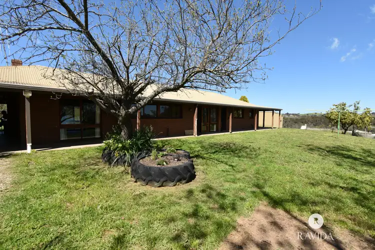 139 Bartsh Road, Beechworth VIC 3747
