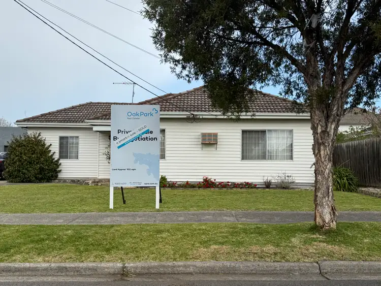 1 Callander Road, Pascoe Vale VIC 3044