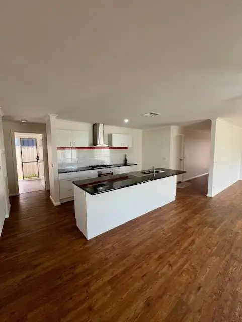 Fifth view of Homely house listing, 19 Lakeviews Circuit, Yarrawonga VIC 3730